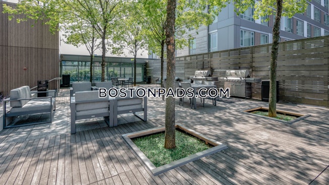 Boston - $3,880+ /mo