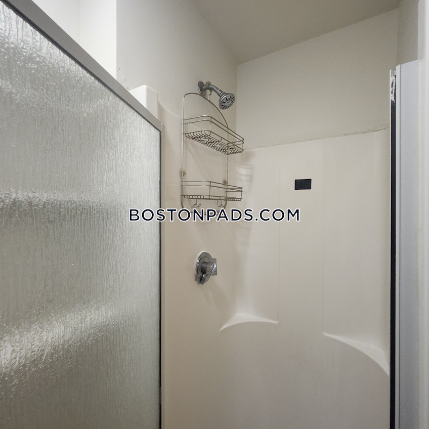 Boston - $2,725+ /month