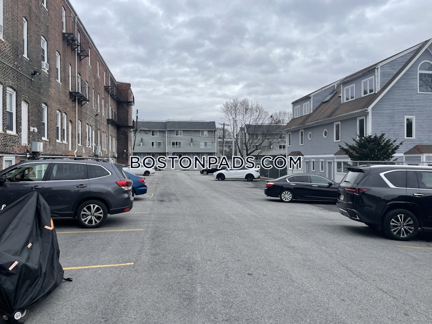 Boston - $2,000+ /month