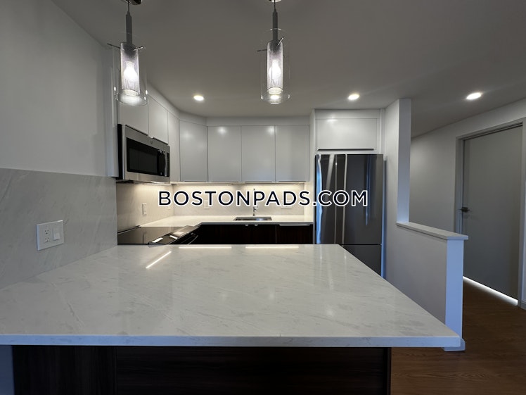 Beacon St., Brookline