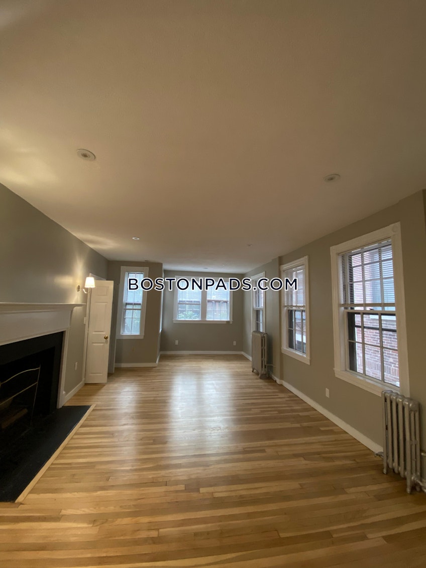 Boston - $4,000+ /month
