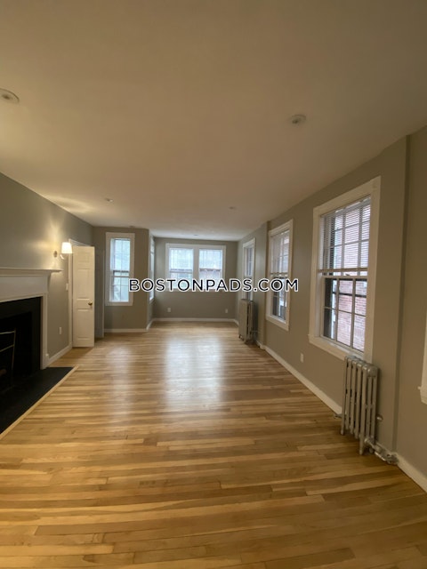 Phillips St. Boston photo 5