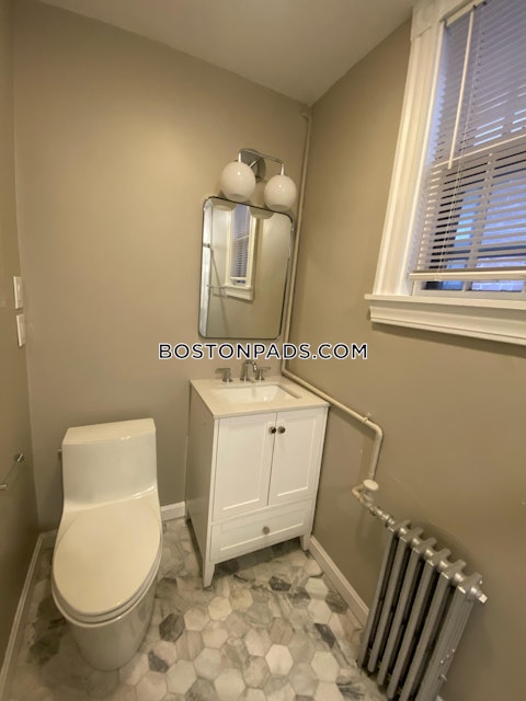 Phillips St. Boston photo 10