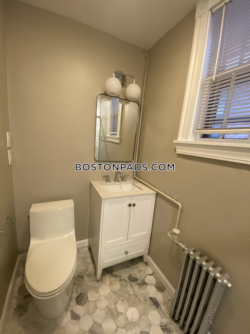 Boston - $4,000+ /month