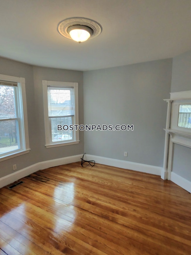 Roxbury Crossing - $2,600+ /mo