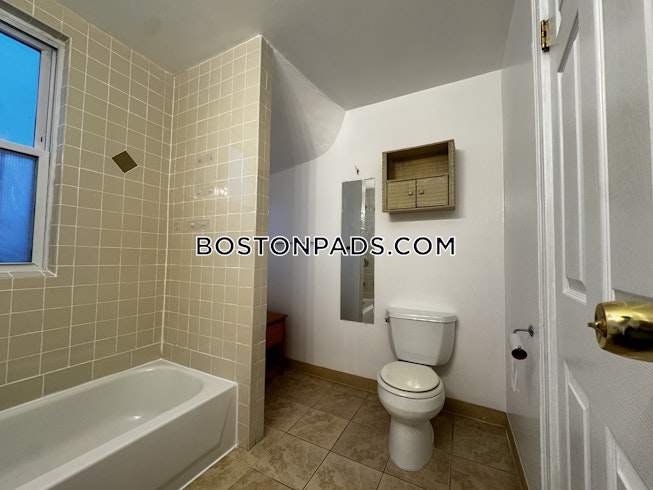Roxbury Crossing - $2,600+ /mo