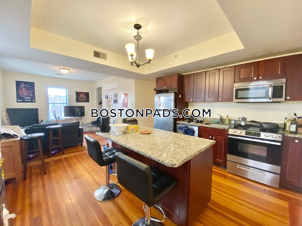 Roxbury Crossing - $7,750