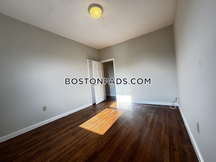 Hemenway St., Boston