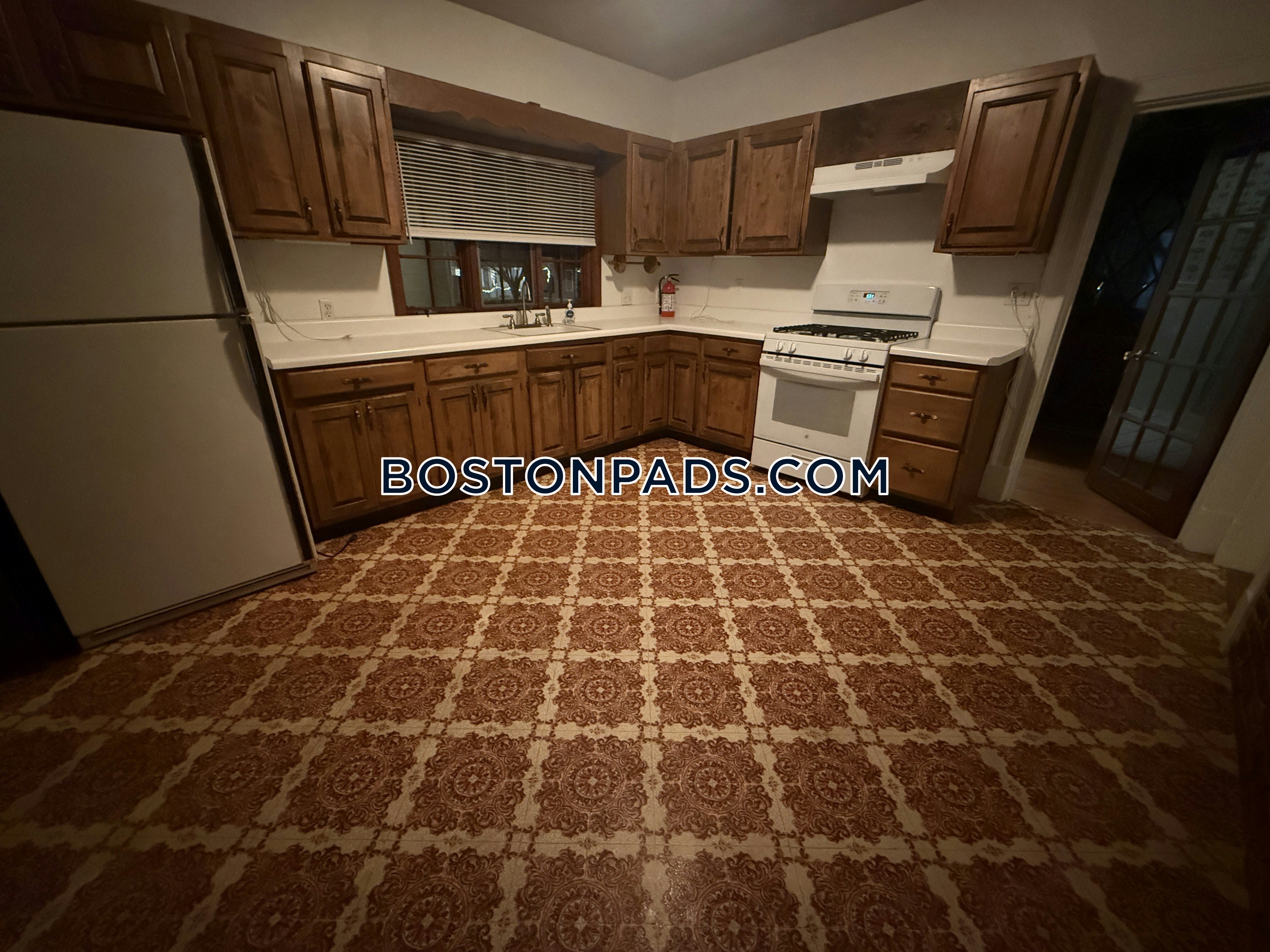 Powder House Boulevard Somerville