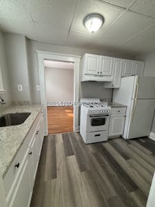 Lynn 1 Bed 1 Bath LYNN $1,850 - $1,850 No Fee
