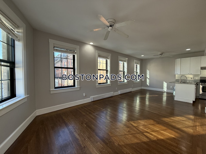 Boston - $4,100+ /month