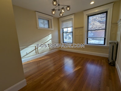 Brookline 5 Beds 3 Baths  Coolidge Corner - $7,200 No Fee