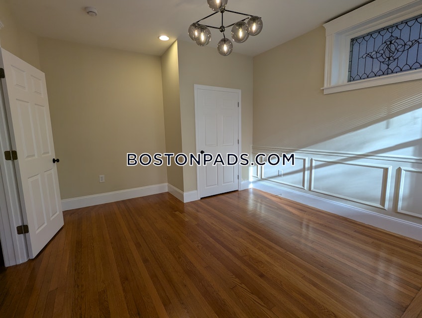 Brookline - $7,200+ /month