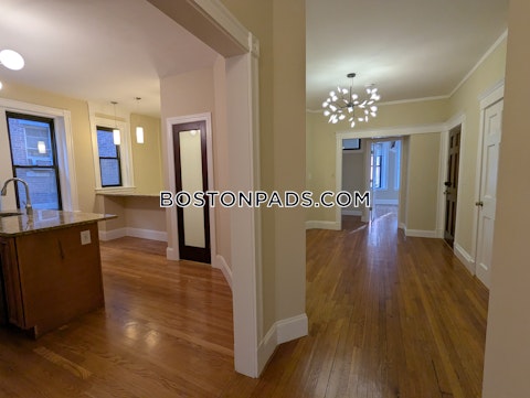 Saint Paul St. Brookline photo 5