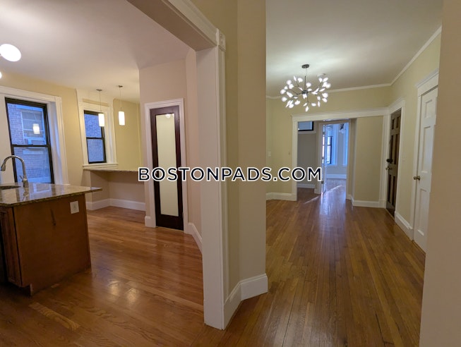Brookline - $7,200+ /mo