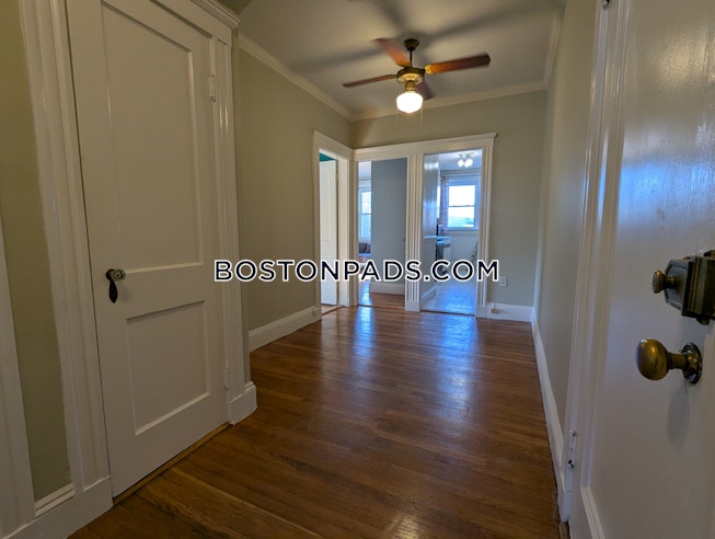 Brookline - $2,500+ /mo