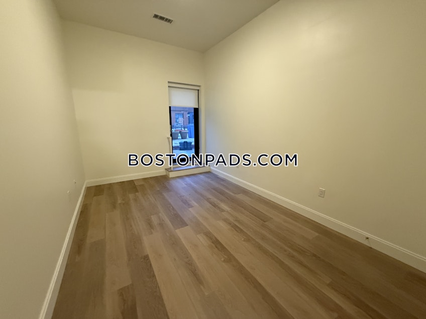 Boston - $3,550+ /month