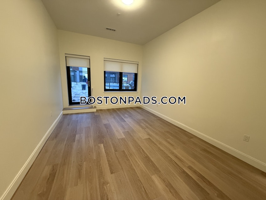 Boston - $3,550+ /month