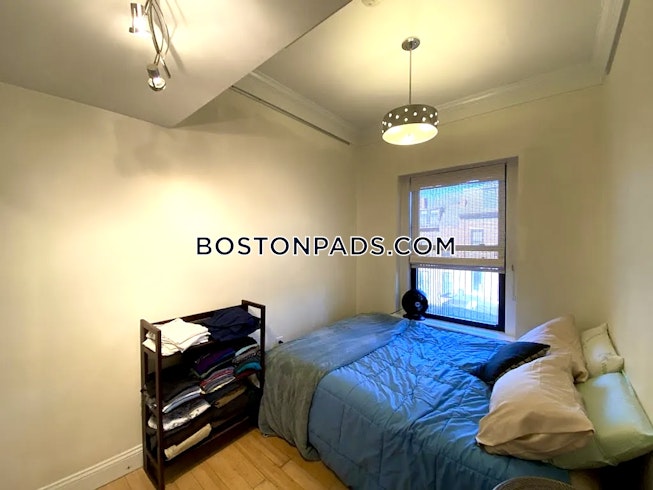 Boston - $2,785+ /mo