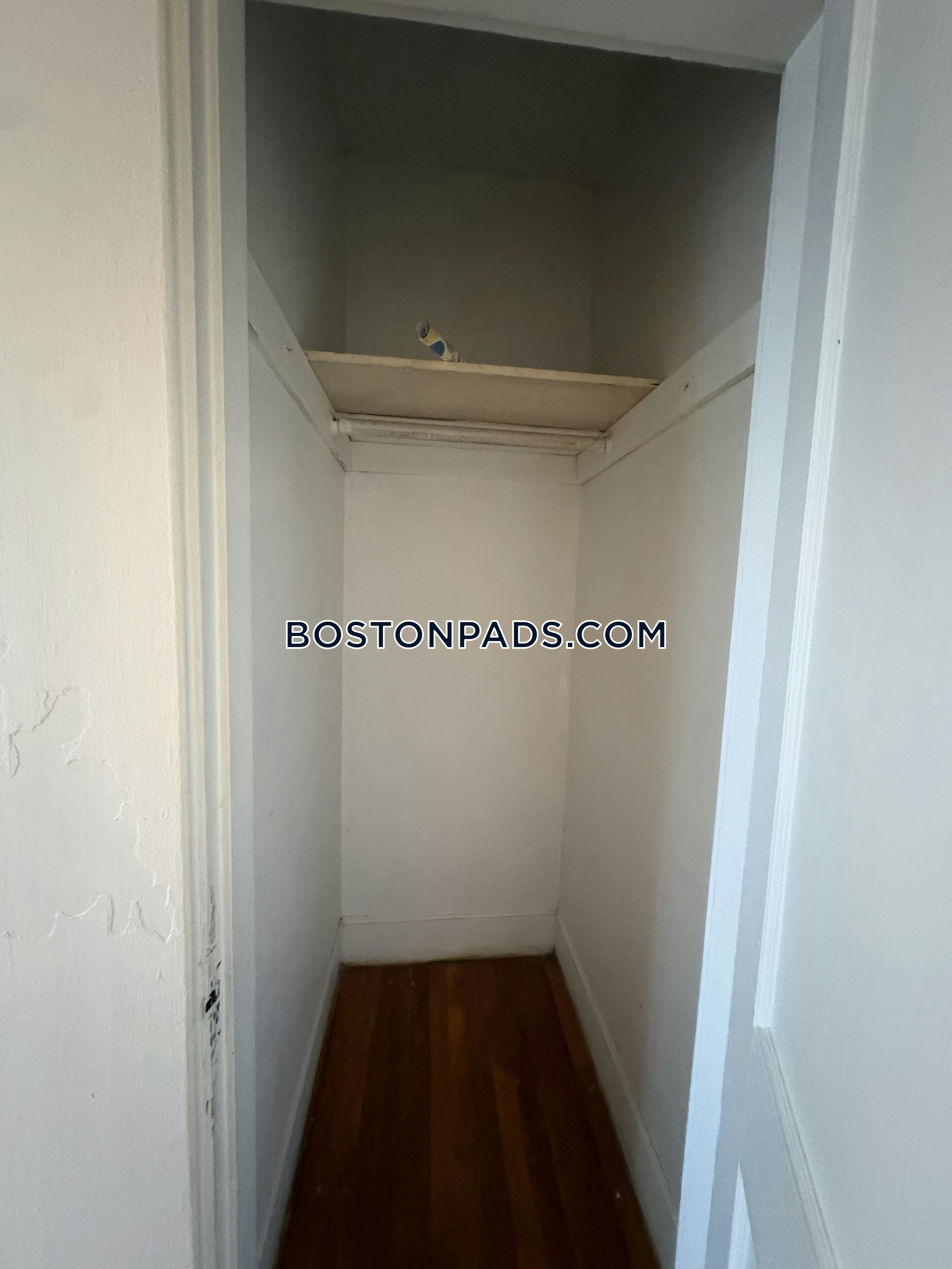 Boston - 1 Beds, 1 Baths