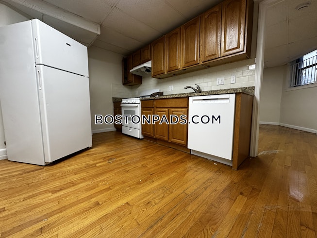 Boston - $4,500+ /mo
