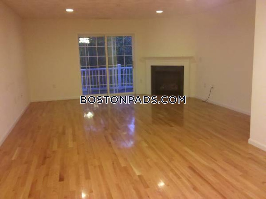 ANDOVER - 3 Beds, 2 Baths - Image 1