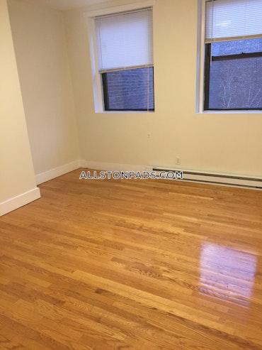 Boston - 3 Beds, 1 Baths