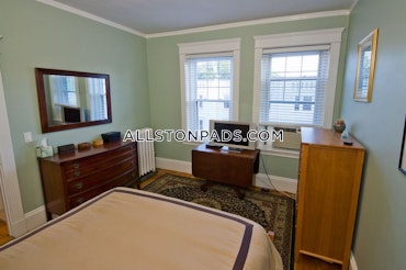 Boston - 2 Beds, 1 Baths