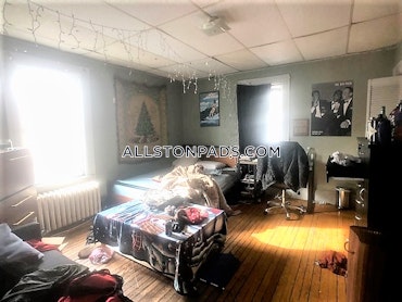 Boston - 3 Beds, 1 Baths