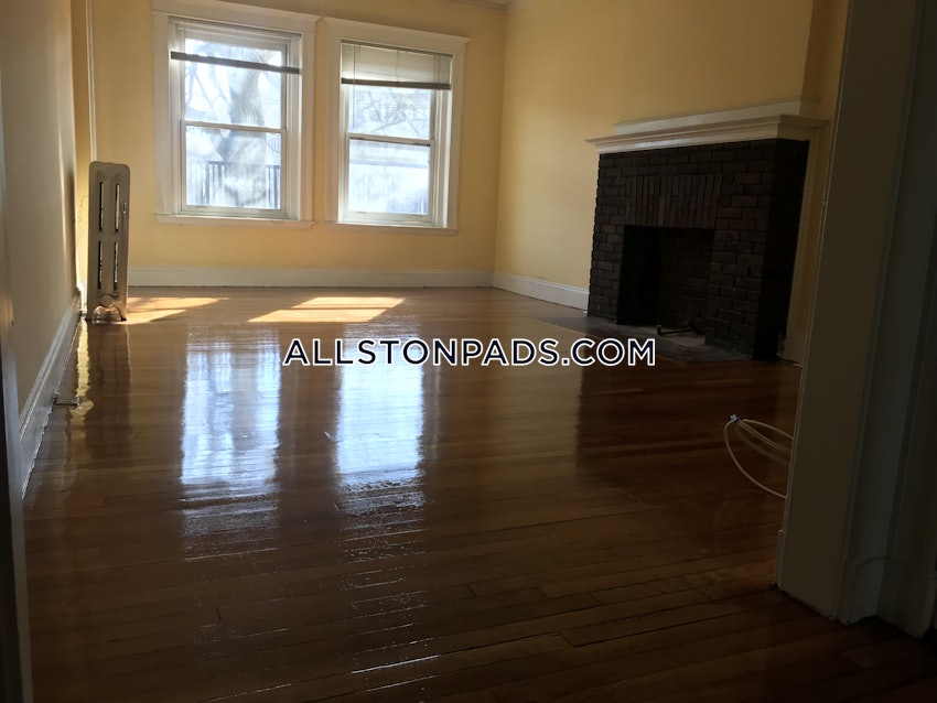 BOSTON - ALLSTON - 2 Beds, 1 Bath - Image 5