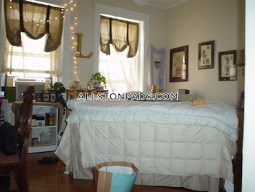 Boston - 0 Beds, 1 Baths