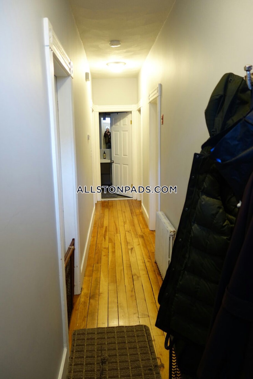 BOSTON - ALLSTON - 2 Beds, 1 Bath - Image 19