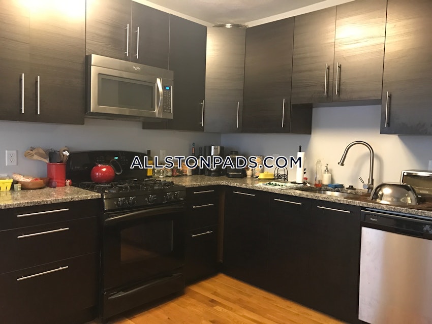 BOSTON - ALLSTON - 2 Beds, 1 Bath - Image 15