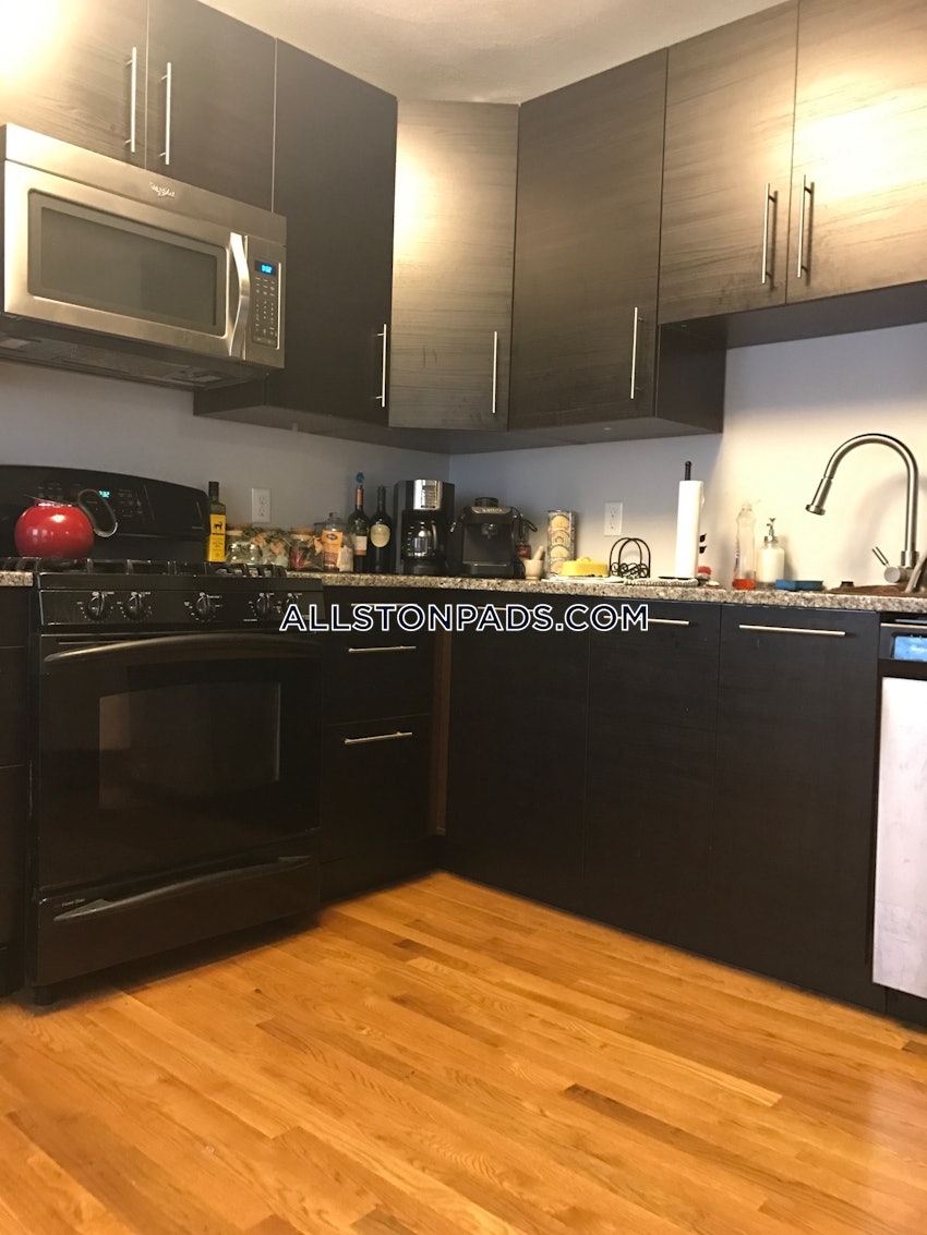 BOSTON - ALLSTON - 2 Beds, 1 Bath - Image 8