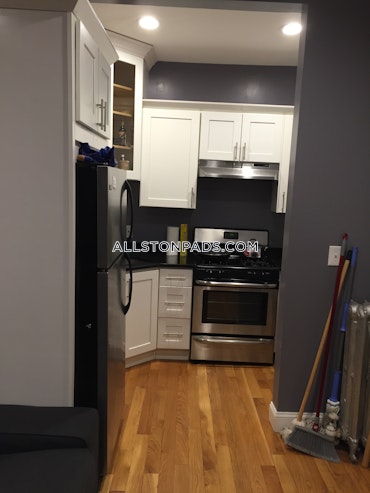 Boston - 2 Beds, 1 Baths