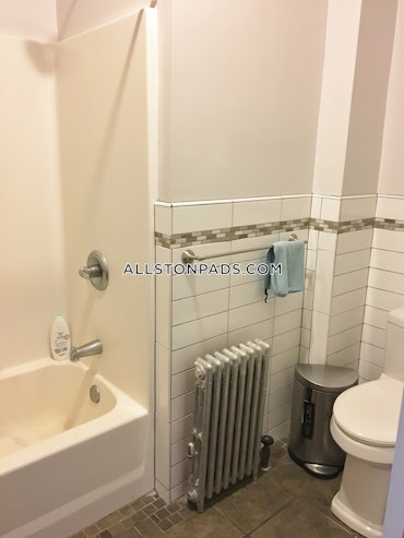 Boston - 2 Beds, 1 Baths