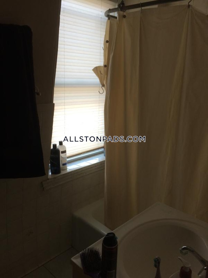 BOSTON - ALLSTON - 4 Beds, 2 Baths - Image 5