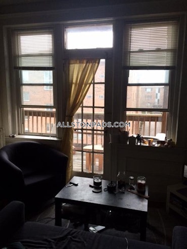 Boston - 1 Beds, 1 Baths