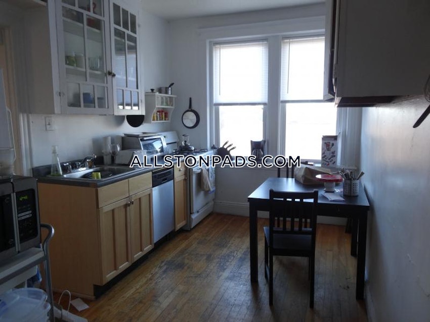 BOSTON - ALLSTON - 1 Bed, 1 Bath - Image 2