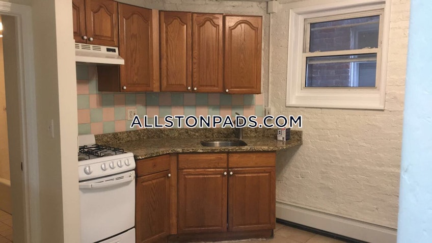 Boston - $2,400+ /month