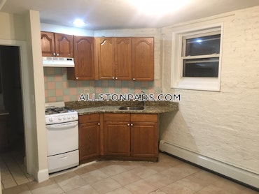 Boston - 2 Beds, 1 Baths