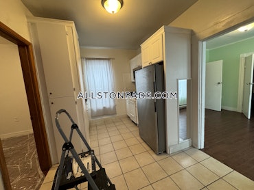 Allston, Boston, MA - 2 Beds, 1 Bath - $2,700 - ID#4591980