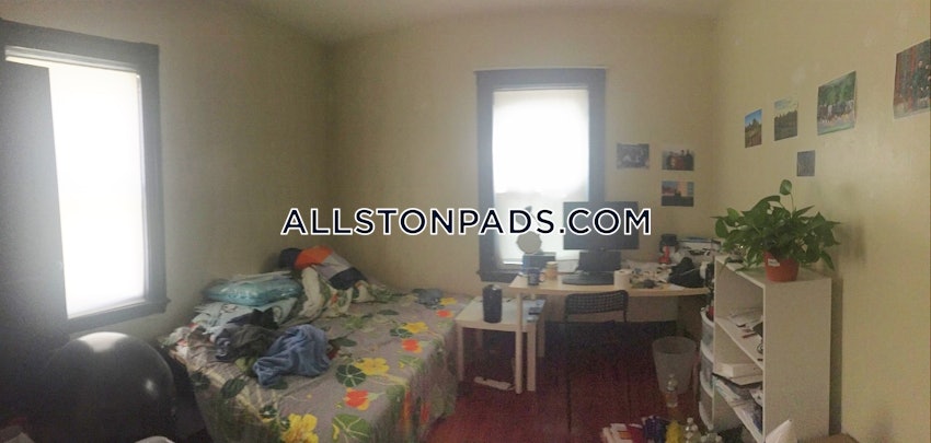 BOSTON - ALLSTON - 4 Beds, 2 Baths - Image 3