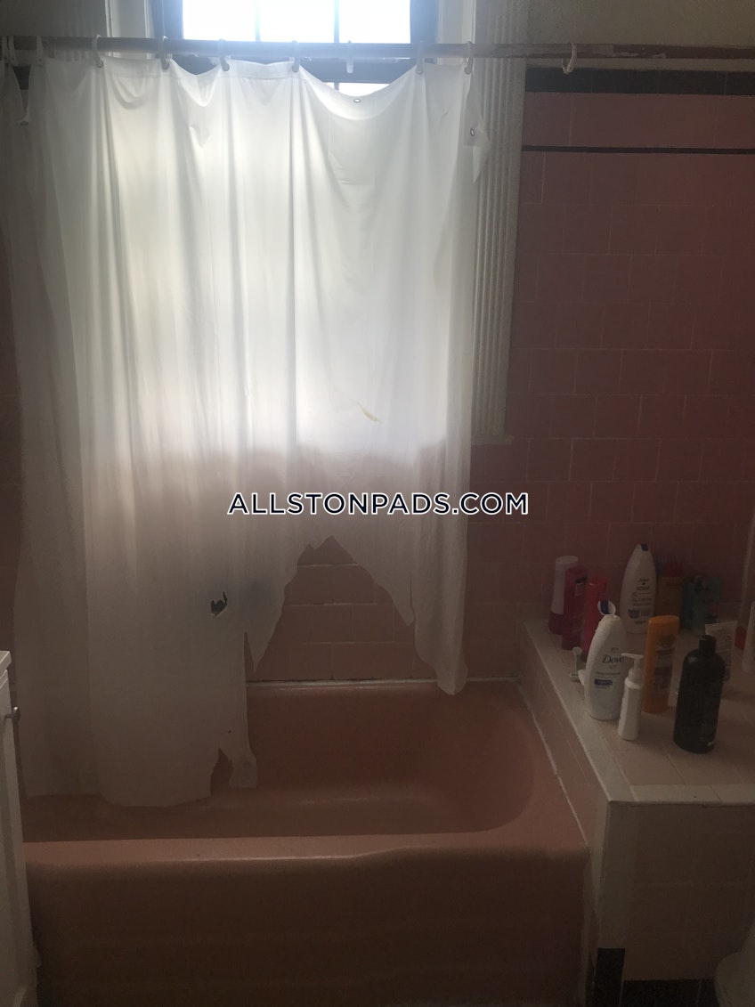 Boston - $2,750+ /month