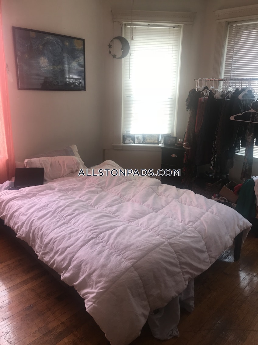 Boston - $2,750+ /month