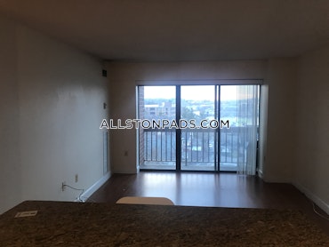 Boston - 1 Beds, 1 Baths