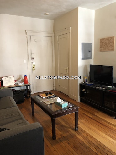 Boston - 1 Beds, 1 Baths