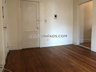 Boston - 2 Beds, 1 Baths