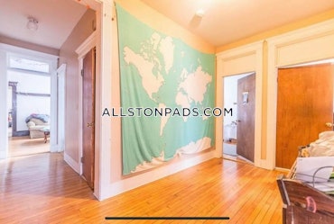 Allston, Boston, MA - 4 Beds, 2 Baths - $5,400 - ID#4622383