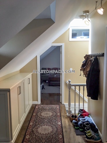 Boston - 1 Beds, 1 Baths